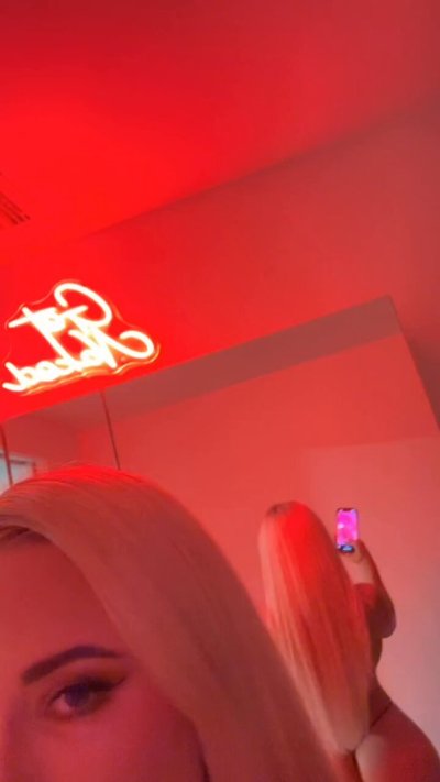 Watch Savannah Bond's leaked NSFW video on TwXstars