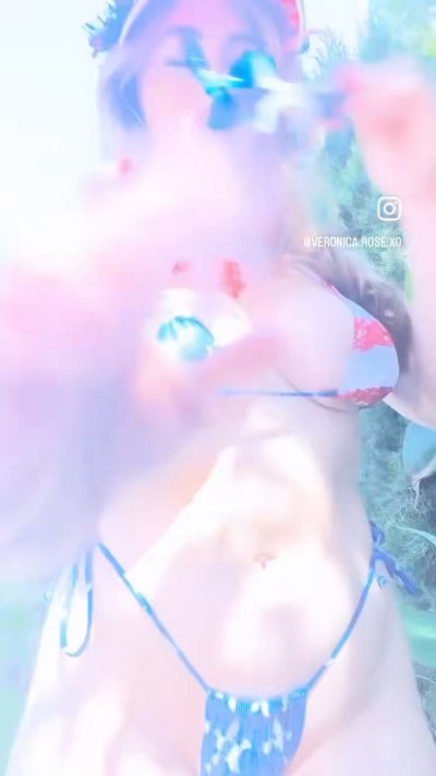 Watch Veronica Rose's leaked NSFW video on TwXstars