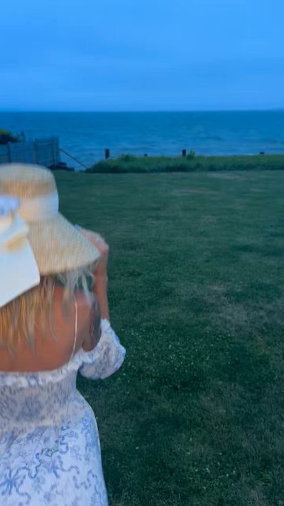 Watch Aubrey Kate's leaked NSFW video on TwXstars