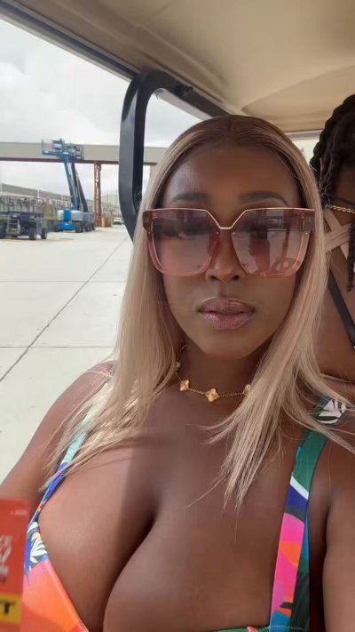 Watch Sexologist Tyomi Morgan, ACS's leaked NSFW video on TwXstars