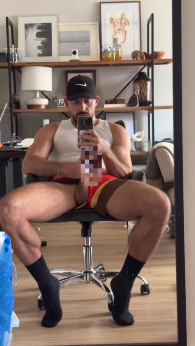 Watch Lap_NYC's leaked NSFW video on TwXstars