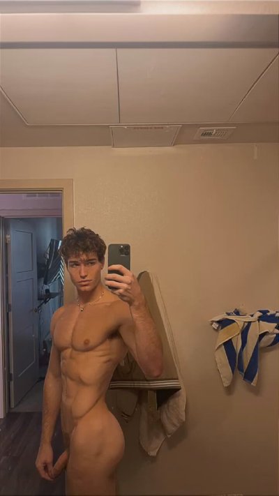 Watch Hazel Hoffman's leaked NSFW video on TwXstars