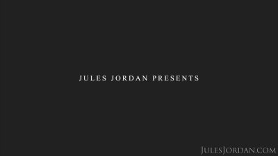 Watch Jules Jordan's leaked NSFW video on TwXstars