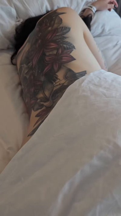 Watch Alissa Noir's leaked NSFW video on TwXstars