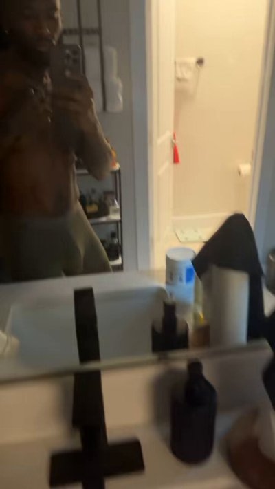 Watch Just Jeromie's leaked NSFW video on TwXstars