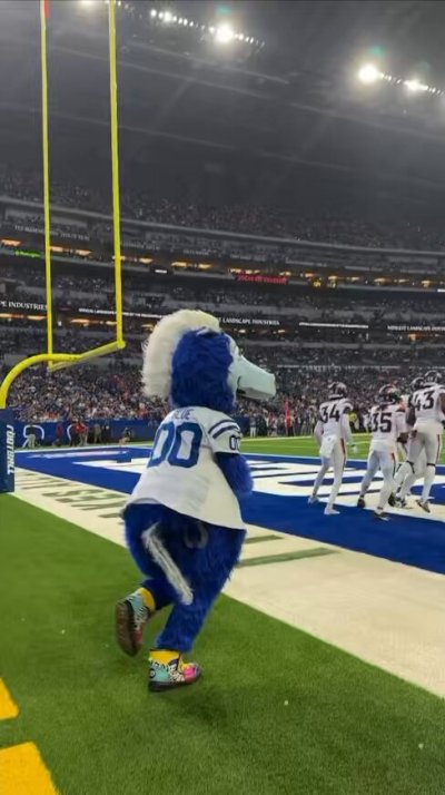 Watch Blue's leaked NSFW video on TwXstars