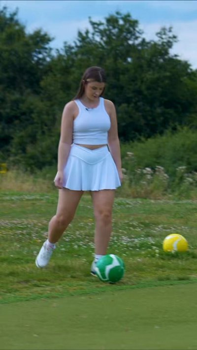 Watch Elle Brooke's leaked NSFW video on TwXstars