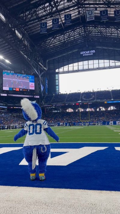 Watch Blue's leaked NSFW video on TwXstars