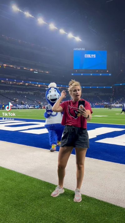 Watch Blue's leaked NSFW video on TwXstars