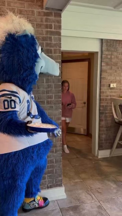 Watch Blue's leaked NSFW video on TwXstars