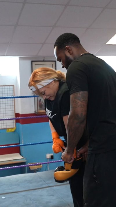 Watch Elle Brooke's leaked NSFW video on TwXstars