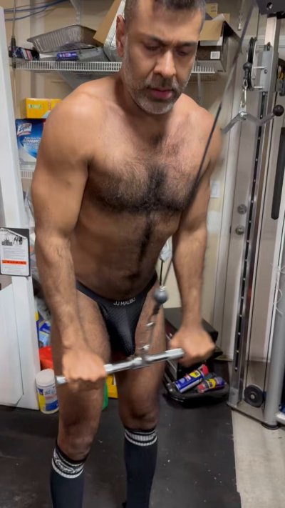 Watch Magic Mike Hung's leaked NSFW video on TwXstars