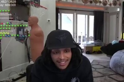 Watch Slatt♱'s leaked NSFW video on TwXstars