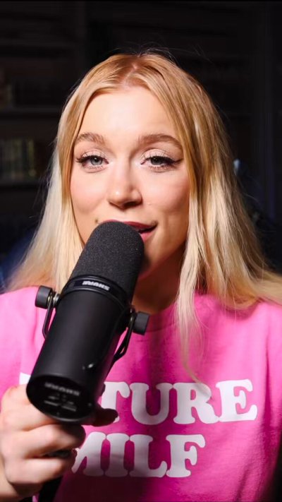 Watch Elle Brooke's leaked NSFW video on TwXstars