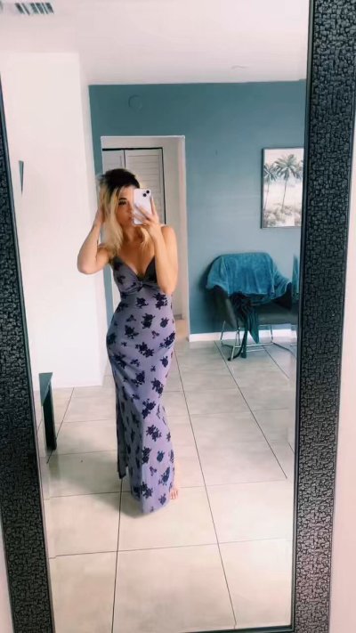 Watch Nicole Nichols's leaked NSFW video on TwXstars