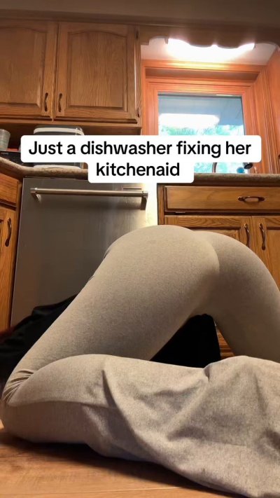 Watch Ms Red 🎂's leaked NSFW video on TwXstars