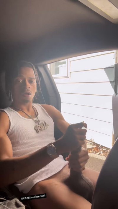 Watch IG- yeahitzrell's leaked NSFW video on TwXstars