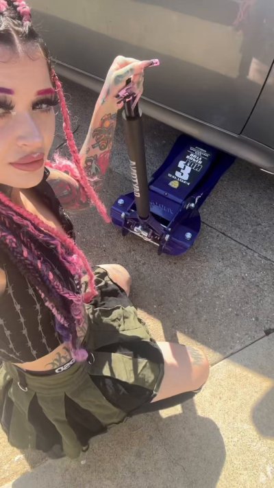 Watch Minitruckmommy Naked Mechanic/Welder/Drifter's leaked NSFW video on TwXstars