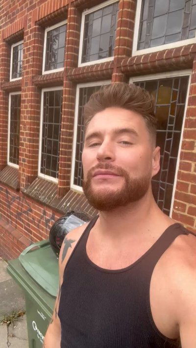 Watch Billy Essex's leaked NSFW video on TwXstars