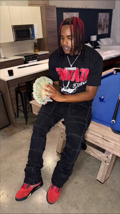 Watch OtmFilmz's leaked NSFW video on TwXstars