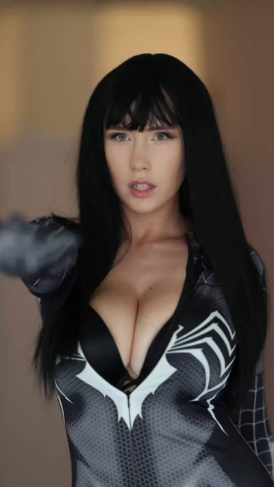 Watch WettMelons's leaked NSFW video on TwXstars