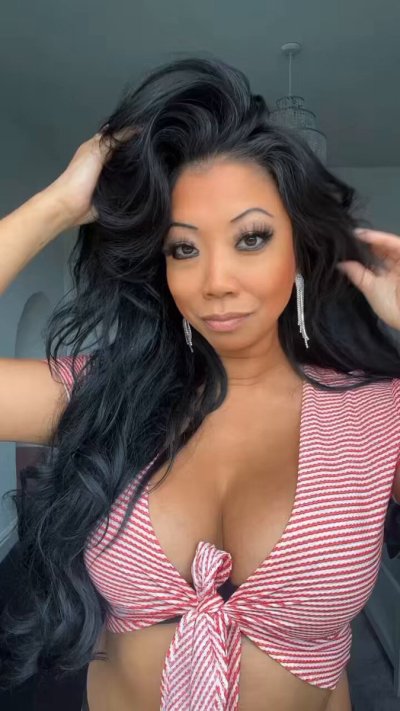 Watch ChrissieWunna's leaked NSFW video on TwXstars