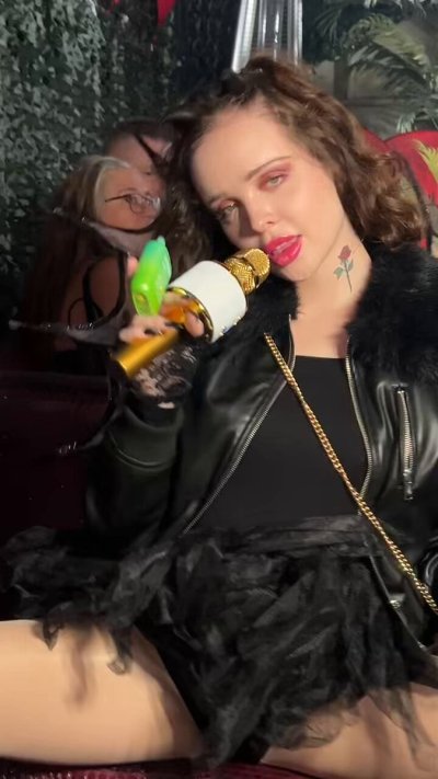 Watch Aliya Brynn's leaked NSFW video on TwXstars