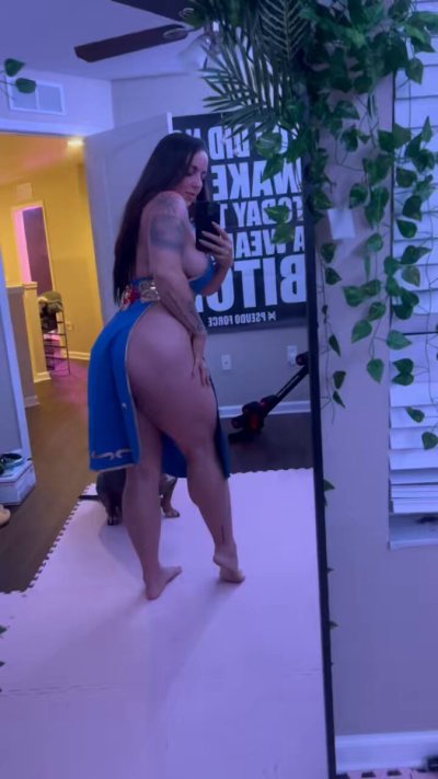 Watch Bambii's leaked NSFW video on TwXstars