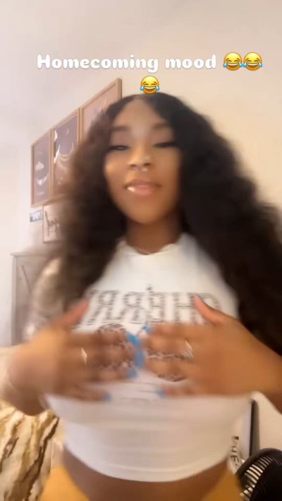 Watch fishiee's leaked NSFW video on TwXstars