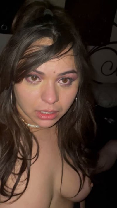 Watch HotWifeAmara's leaked NSFW video on TwXstars