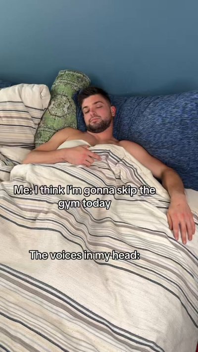 Watch Johnny Rapid's leaked NSFW video on TwXstars