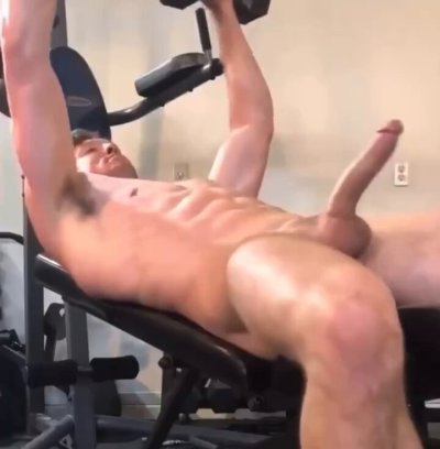 Watch 𝐏𝐢𝐞𝐫𝐜𝐞 𝐏𝐚𝐫𝐢𝐬's leaked NSFW video on TwXstars