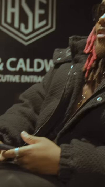 Watch Leon Thomas's leaked NSFW video on TwXstars