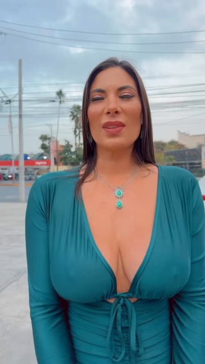 Watch azucaralejandra's leaked NSFW video on TwXstars