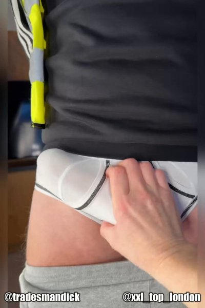 Watch XXL Top London's leaked NSFW video on TwXstars