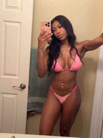 Watch ɴᴀᴅɪᴀ ᴊᴀʏ in Miami's leaked NSFW video on TwXstars