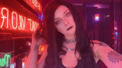 Watch ALESSA SAVAGE's leaked NSFW video on TwXstars