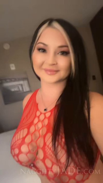 Watch Jade Jayden's leaked NSFW video on TwXstars