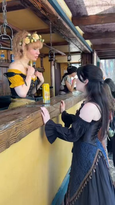 Watch Evelyn Claire's leaked NSFW video on TwXstars