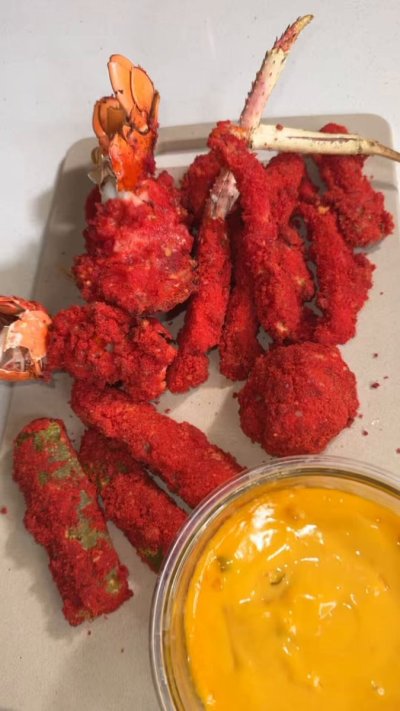 Watch oxtail's leaked NSFW video on TwXstars