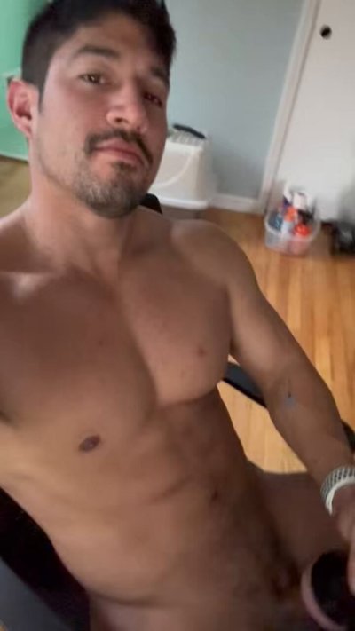 Watch Paco Colombiano ✈️ World Pride DC, 6/4-6/9✈️'s leaked NSFW video on TwXstars