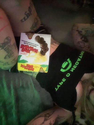 Watch zombrii 🤍's leaked NSFW video on TwXstars