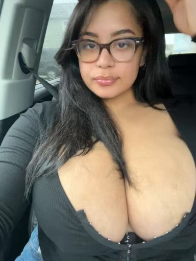 Watch pretty titties's leaked NSFW video on TwXstars