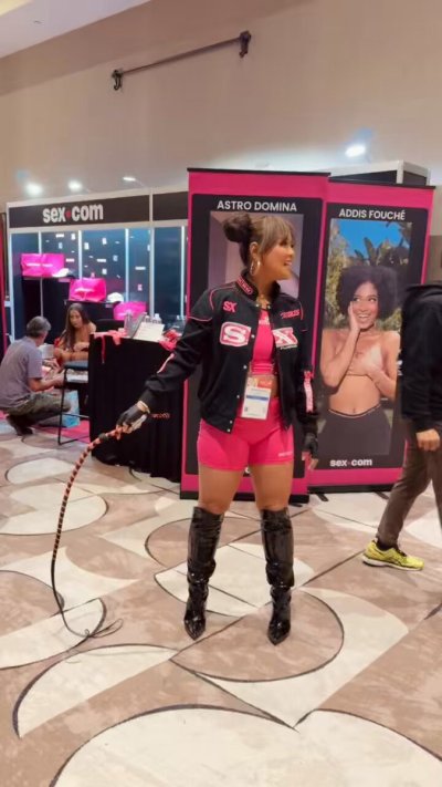 Watch Sydney Lee's leaked NSFW video on TwXstars