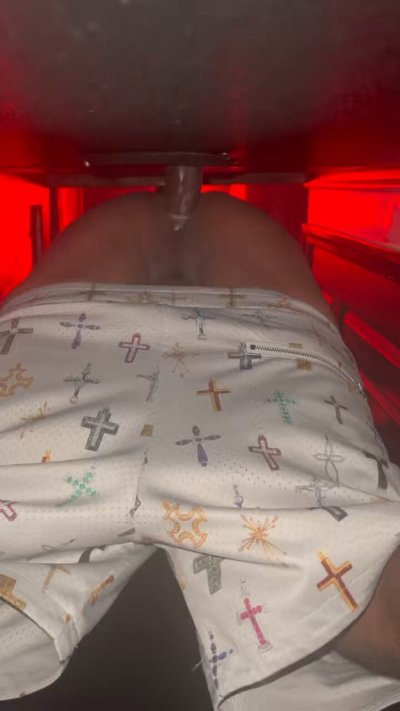 Watch King Khi Lavene's leaked NSFW video on TwXstars