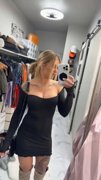 Watch l i t t l e b u f f b a b e's leaked NSFW video on TwXstars