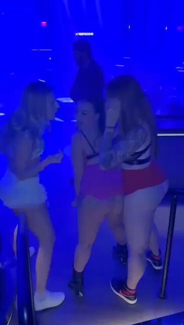 Watch SubGirl0831's leaked NSFW video on TwXstars