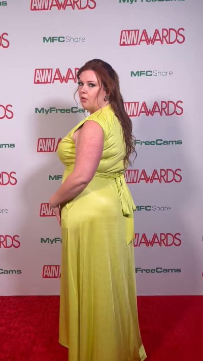 Watch Ruby Sinclaire bday 7/16 💕 roobiboobifans.com's leaked NSFW video on TwXstars