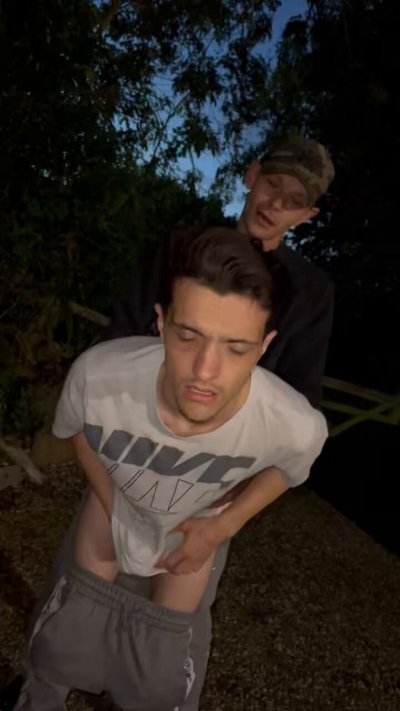 Watch Harri Oakland's leaked NSFW video on TwXstars