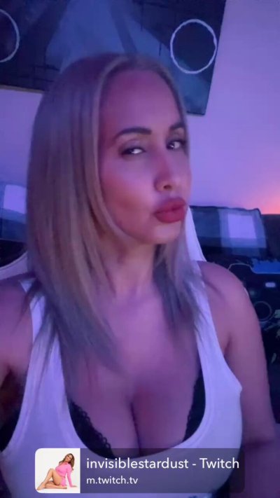 Watch Isis Love's leaked NSFW video on TwXstars